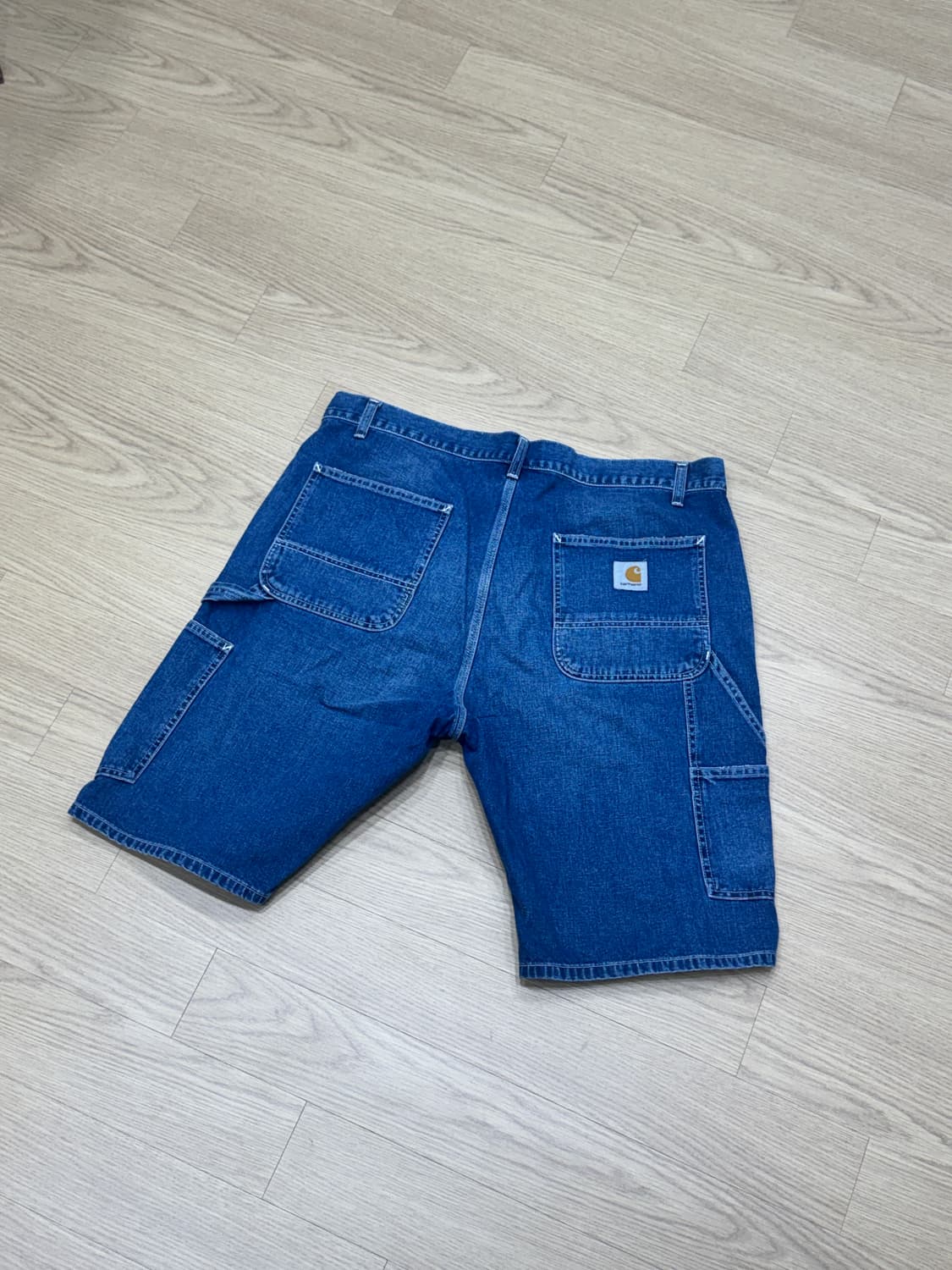 칼하트 청 반바지 상품이미지1