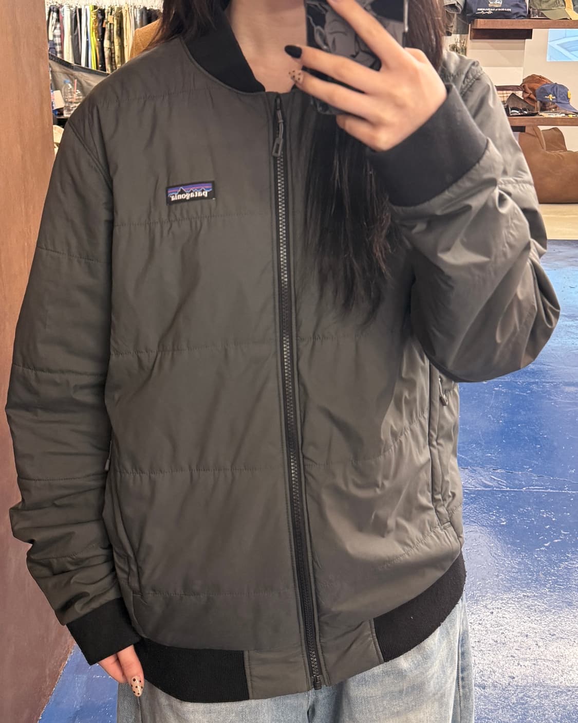 파타고니아 시멘트 그레이 경량 봄버 자켓 상품이미지1