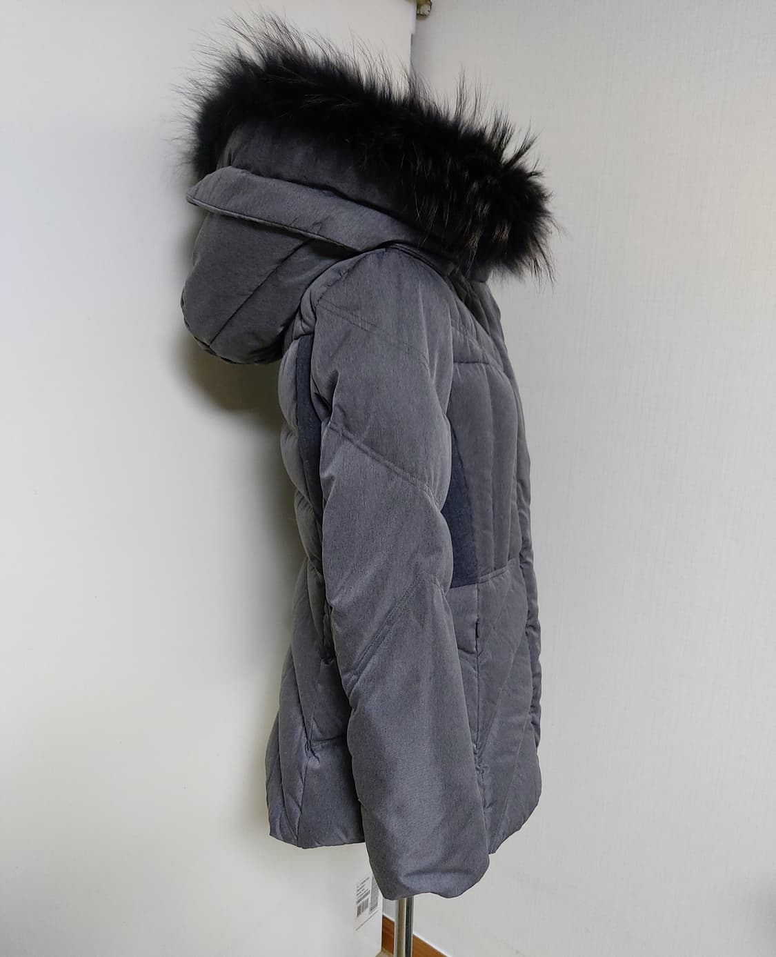 온앤온 여성 라쿤퍼 덕다운 패딩 (55)

 상품이미지2