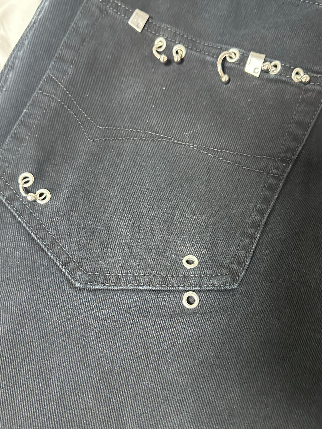 [S] 발렌시아가 피어싱 데님 배기 데님 상품이미지9