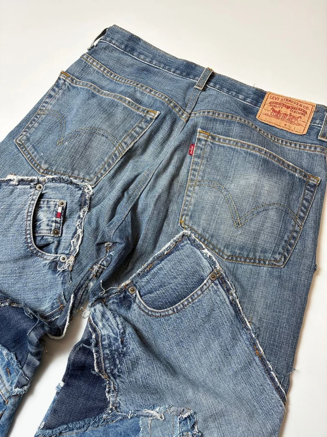 리바이스 559 릴렉스드 커스텀 멀티 포켓 락시크 데님 팬츠 PN8495 상품이미지6