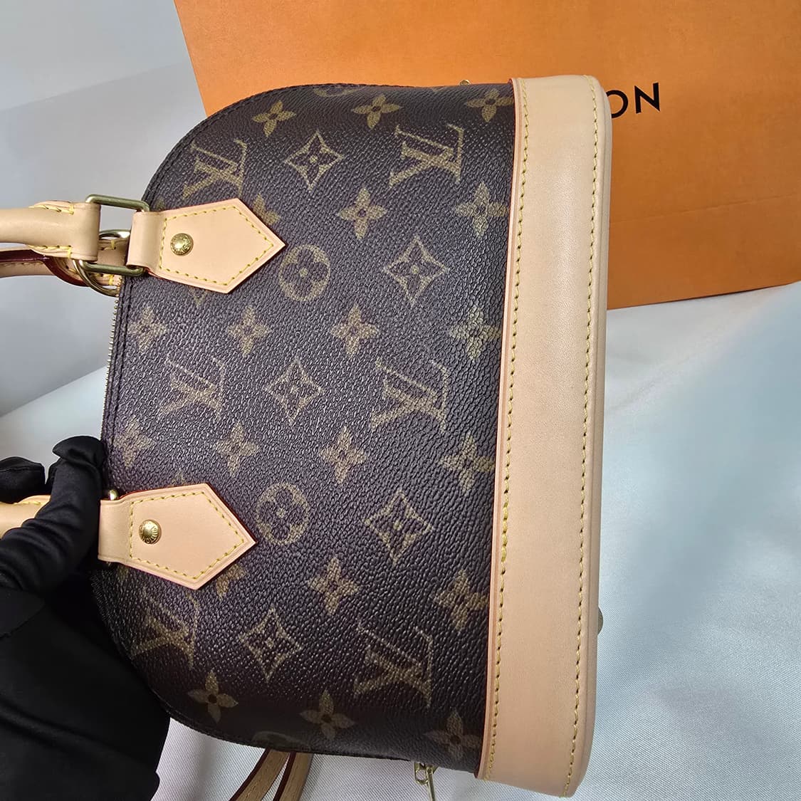 루이비통 알마 BB 상품이미지5