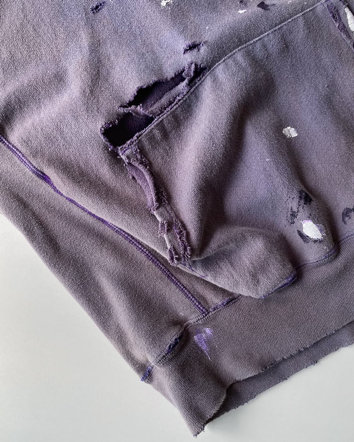 챔피온 리버스위브 디스트로이드 페인팅 후드티 상품이미지4