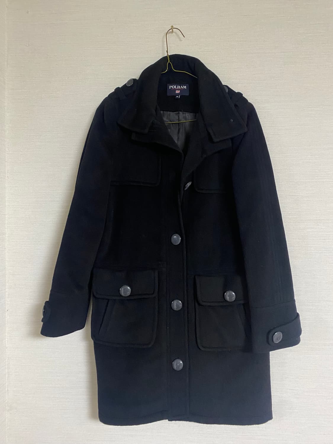 폴햄(POLHAM) 하이넥 버튼 디테일 코트 (블랙/네이비) 상품이미지1