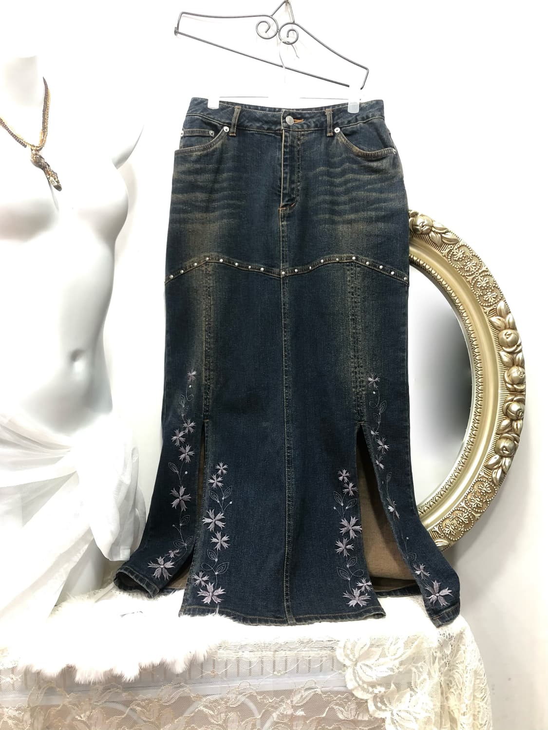 floral embroidery deep blue jean 롱스커트 상품이미지1