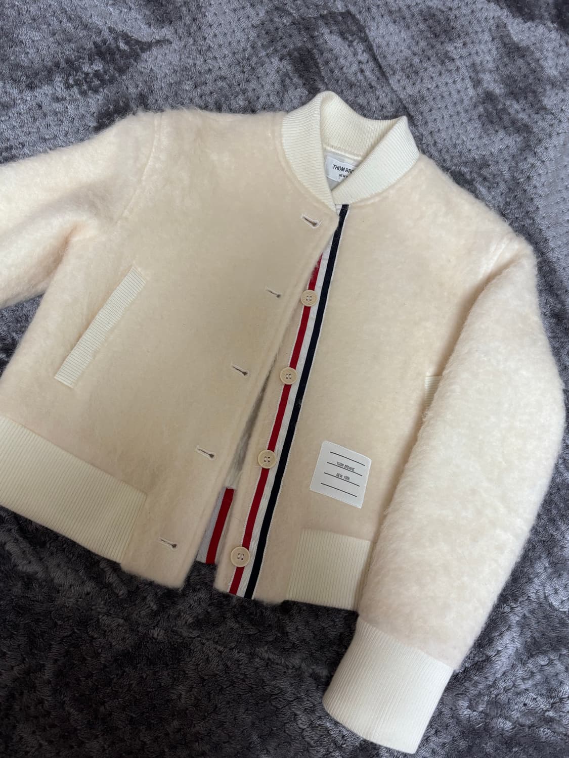 톰브라운 시어링 퍼 자켓 상품이미지1