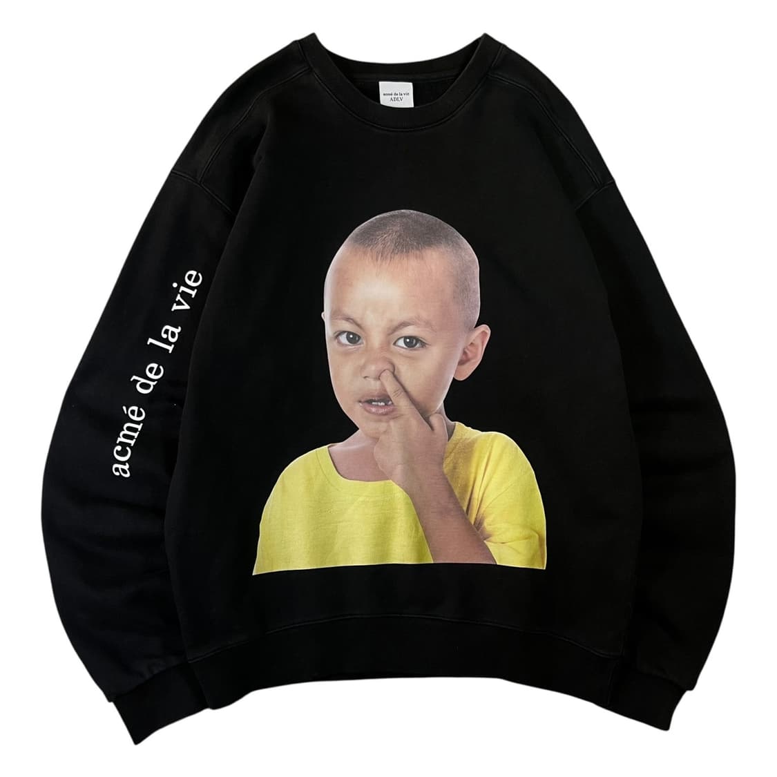 아크메드라비 맨투맨 상품이미지1