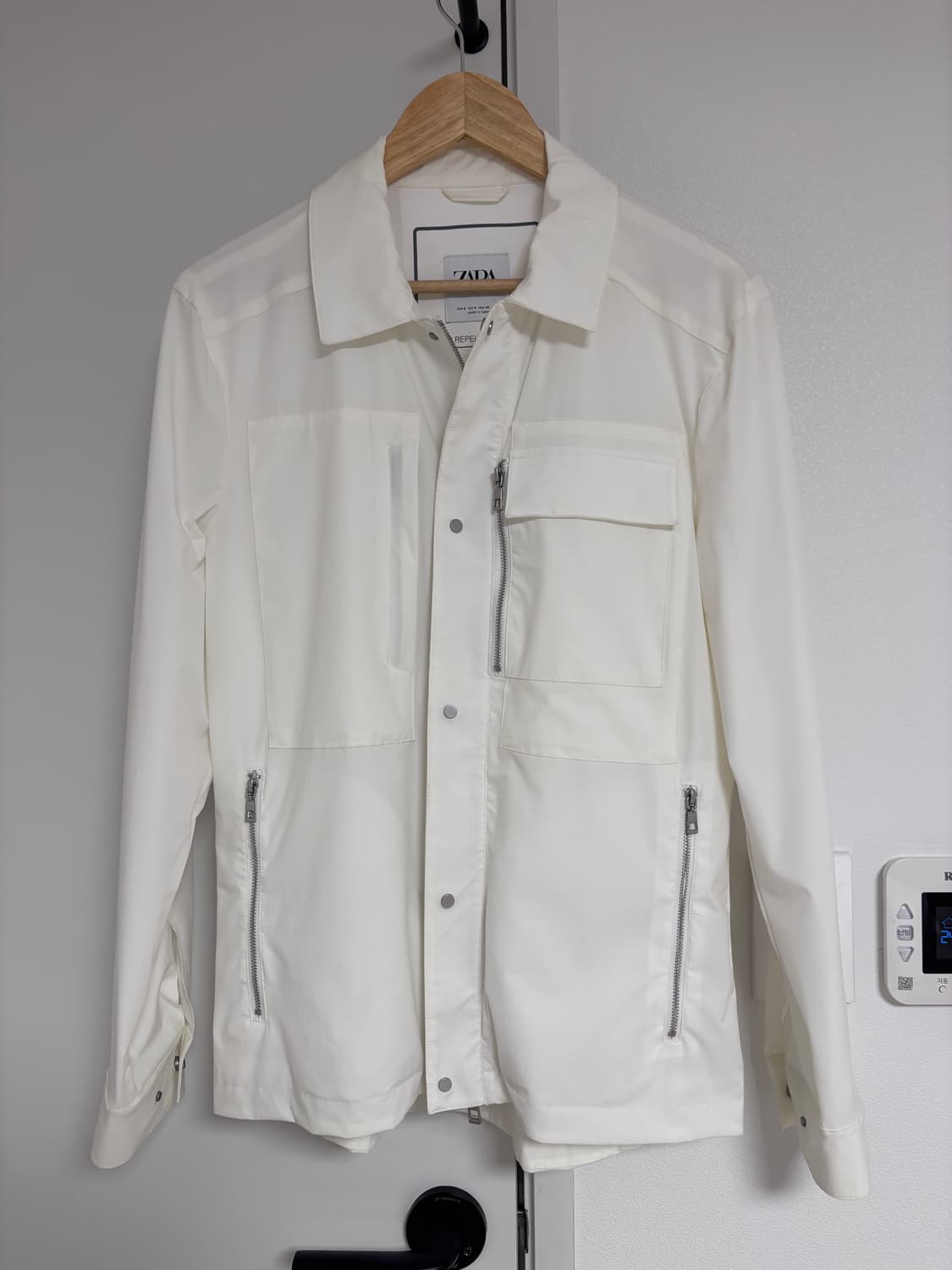 ZARA 자라 화이트 워터프루프 자켓 S사이즈 상품이미지1