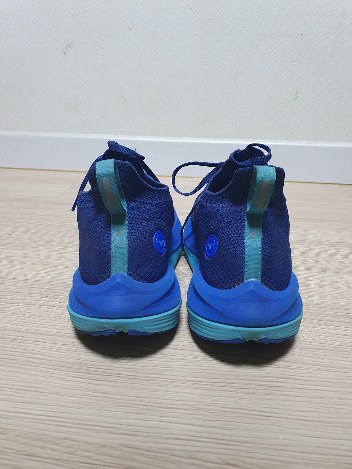 미즈노 네오 비스타 남성 런닝화 270 상품이미지5