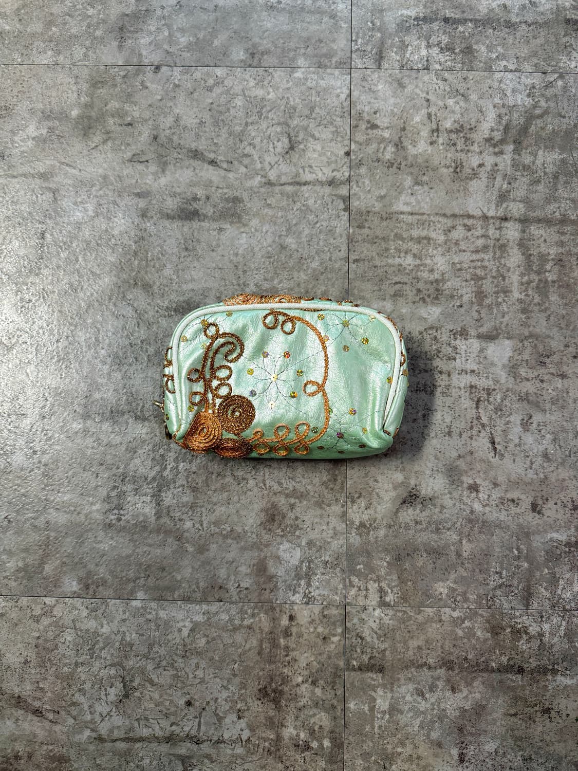 spagle satin pouch 상품이미지1