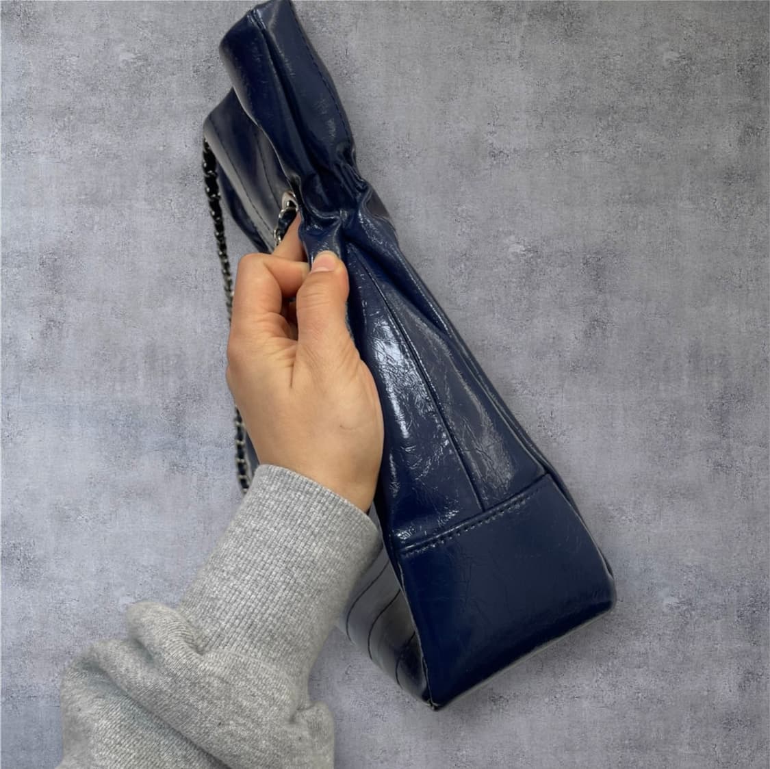 카디널레드 Cardinal Red 네이비 라피백  상품이미지2