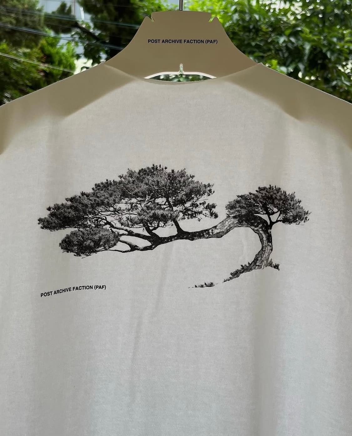 5.0+ PINE TEE RIGHT (WHITE) 상품이미지1