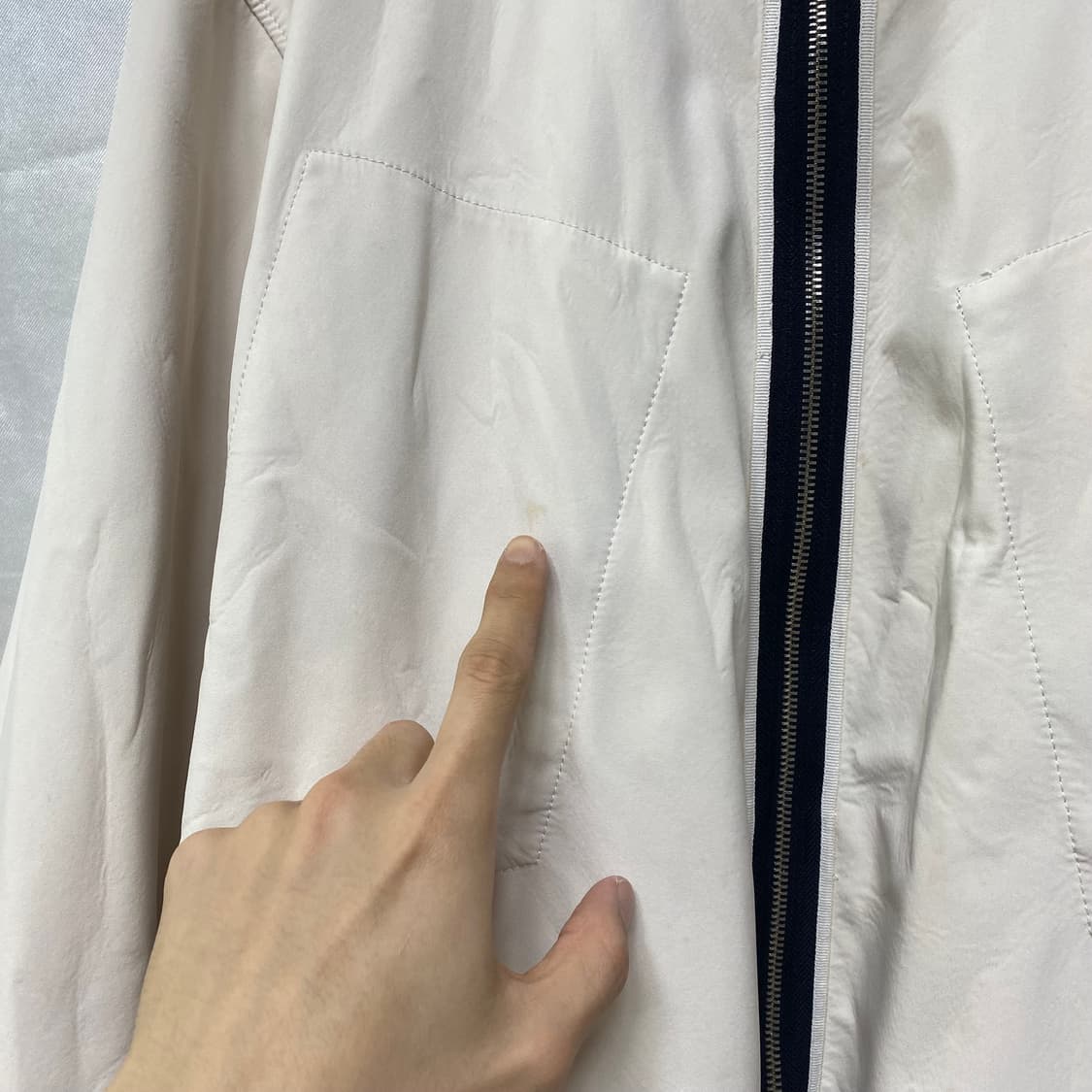 스톤아일랜드 라이트 소프트쉘 XXL 상품이미지5