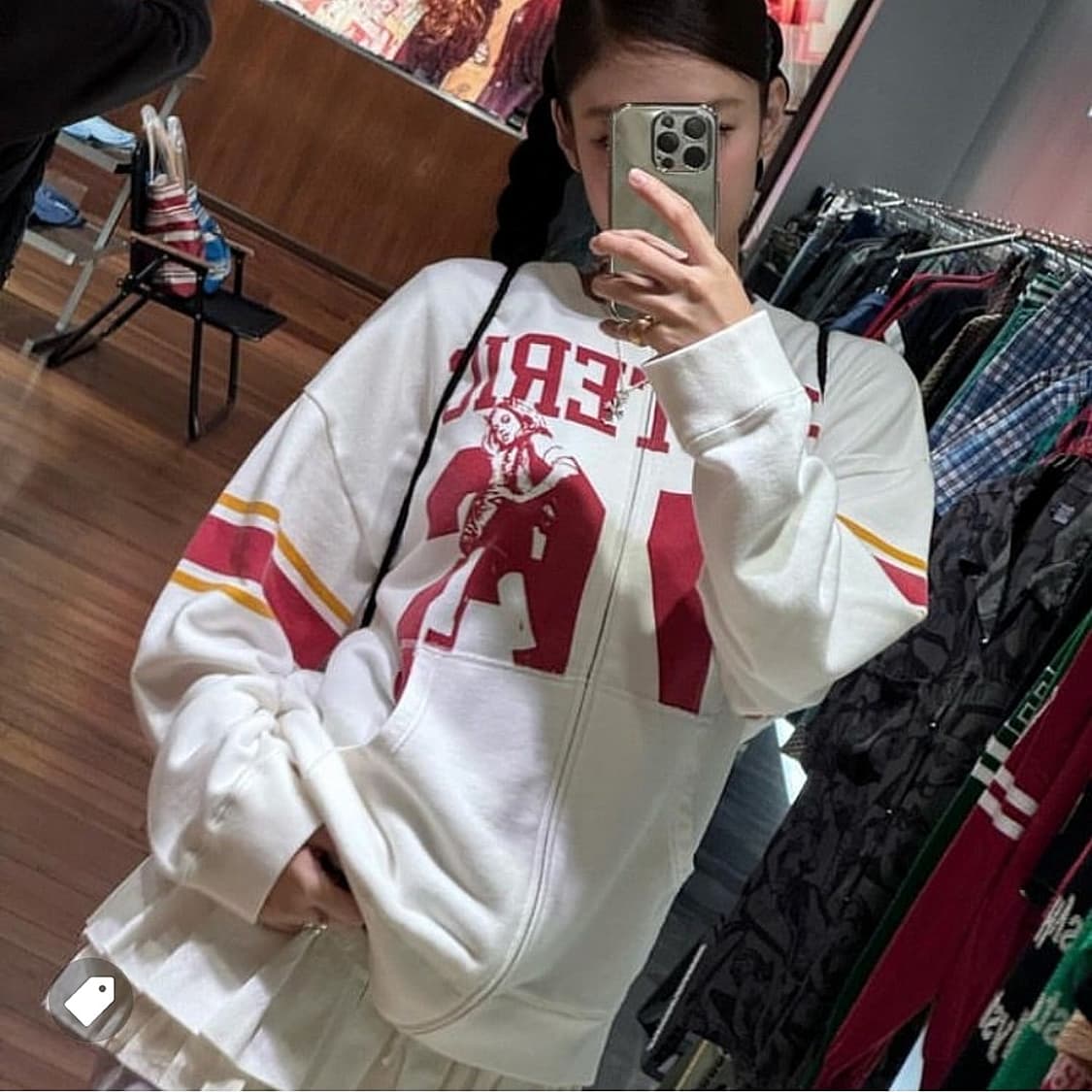 [새상품] 제니착용 히스테릭 글래머 히스테릭 76 오버사이즈 점퍼 화이트 상품이미지3