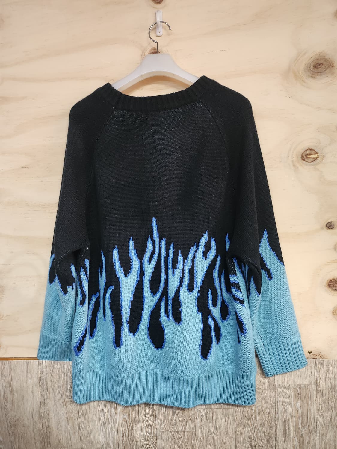 155) tide card log 블루 불꽃 패턴 남성 니트 상품이미지3