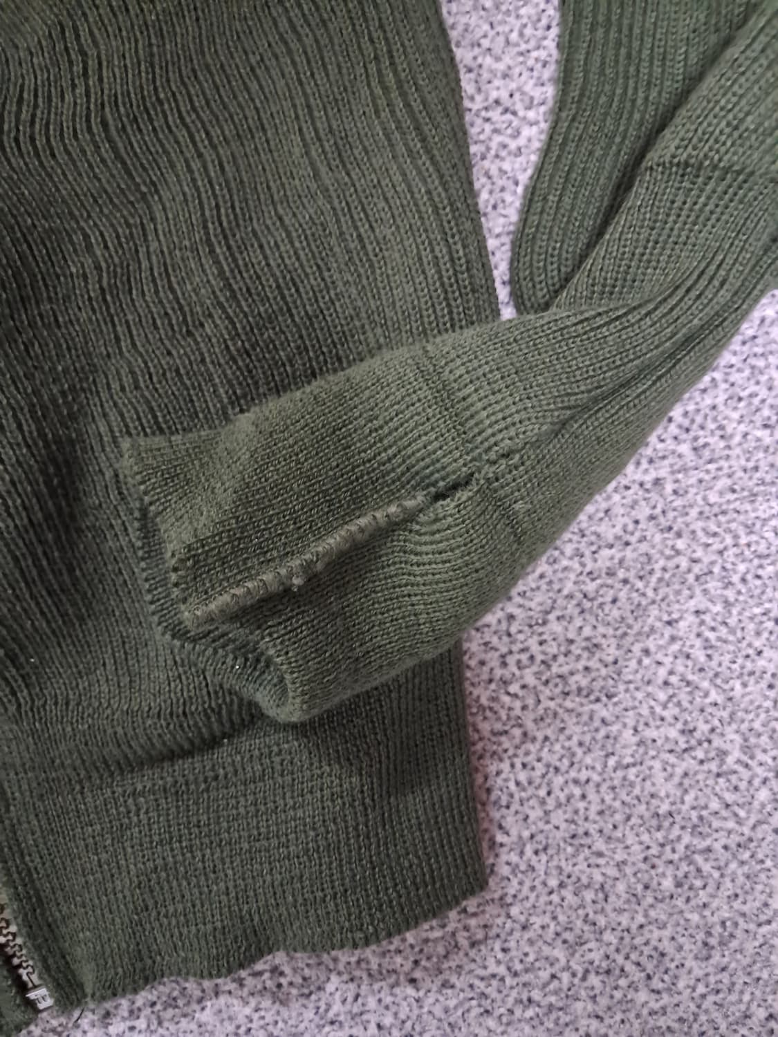 스웨덴군 니트집업 상품이미지5