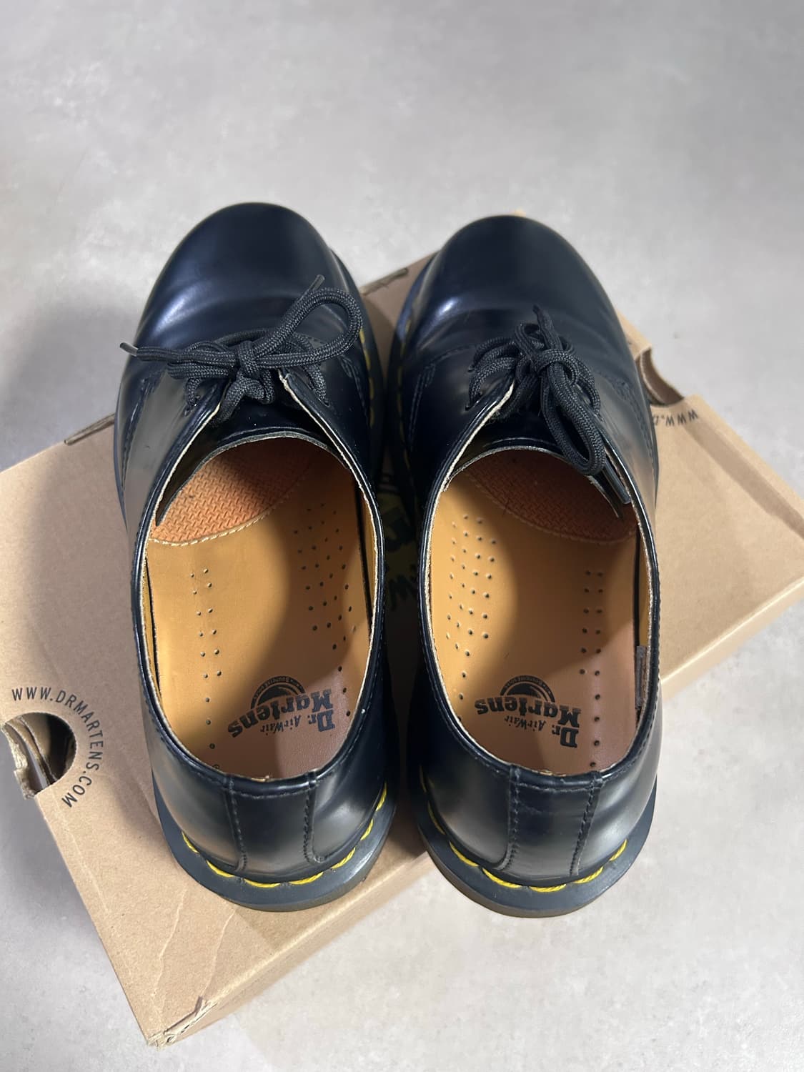 닥터마틴 1461 블랙 스무스 uk6 (240) 상품이미지3