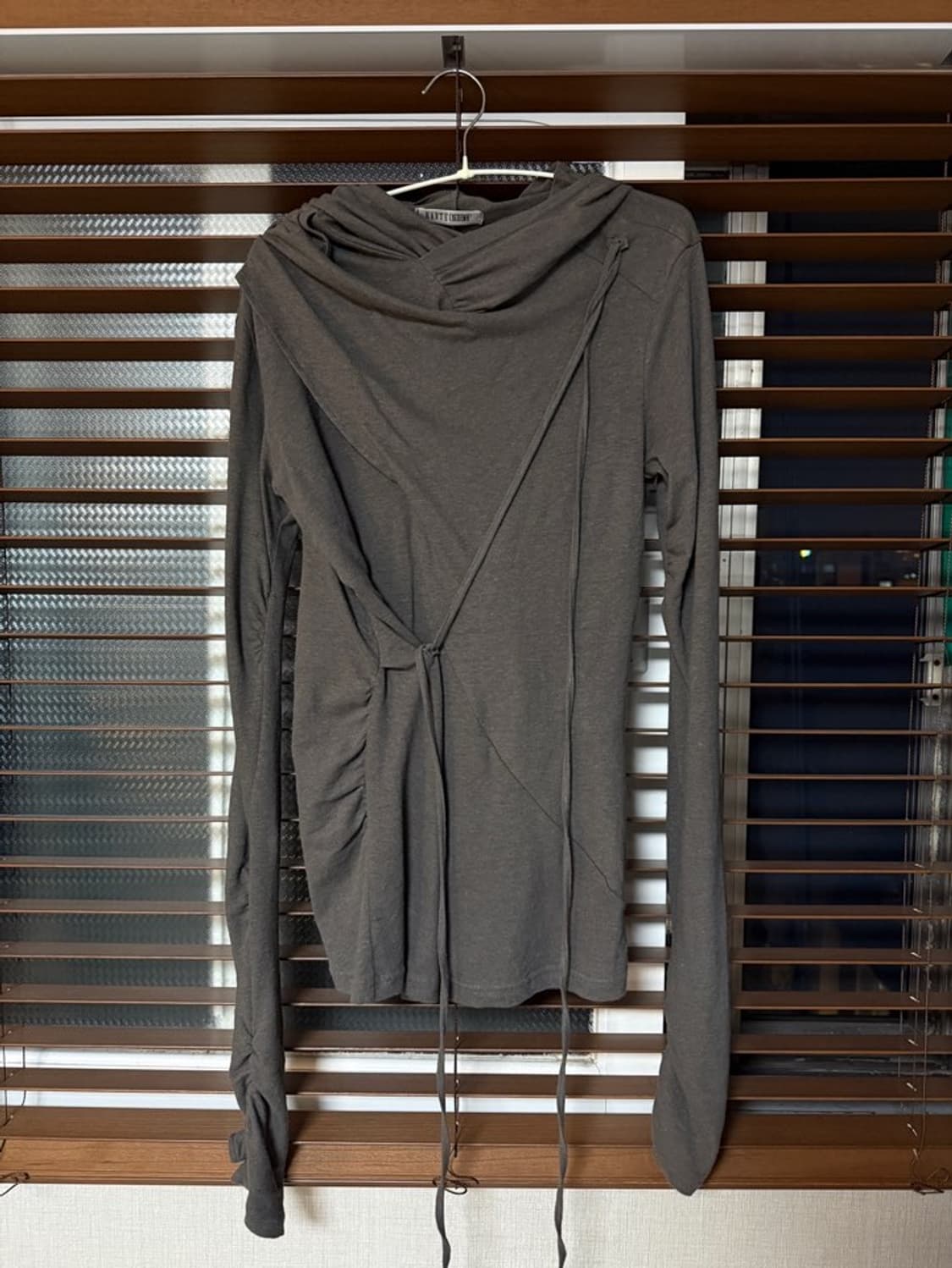 2[β] :: Hooded Fract Sleeve kaki size 1 상품이미지1