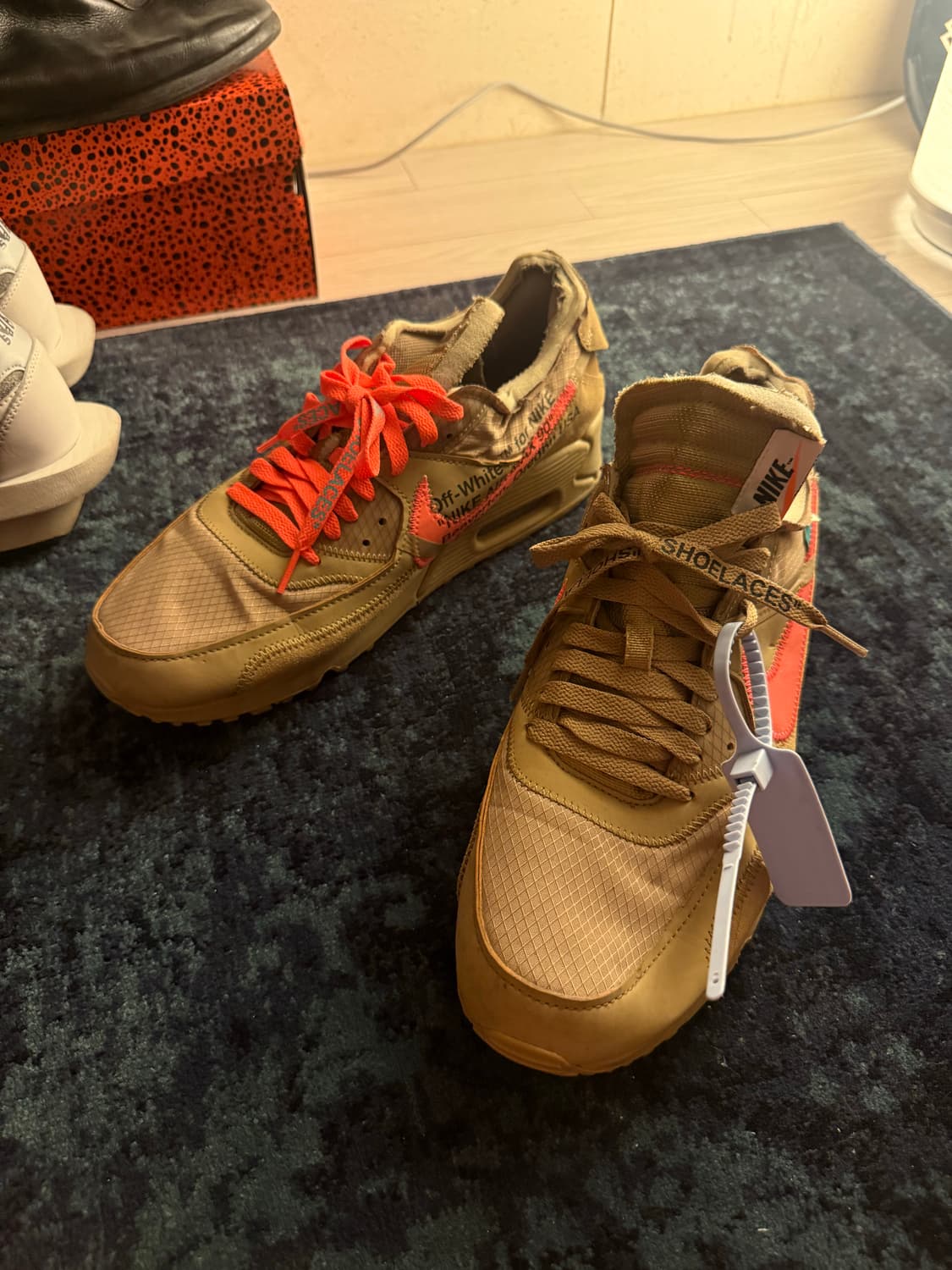 나이키 오프화이트 에어맥스 90 데저트오어 290 상품이미지1