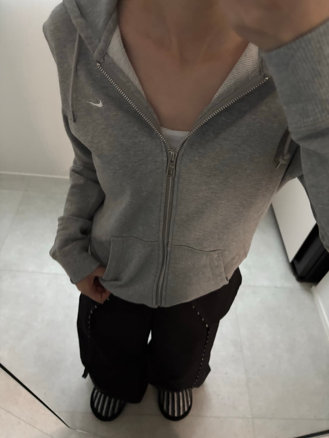 나이키 회색 후집 상품이미지1