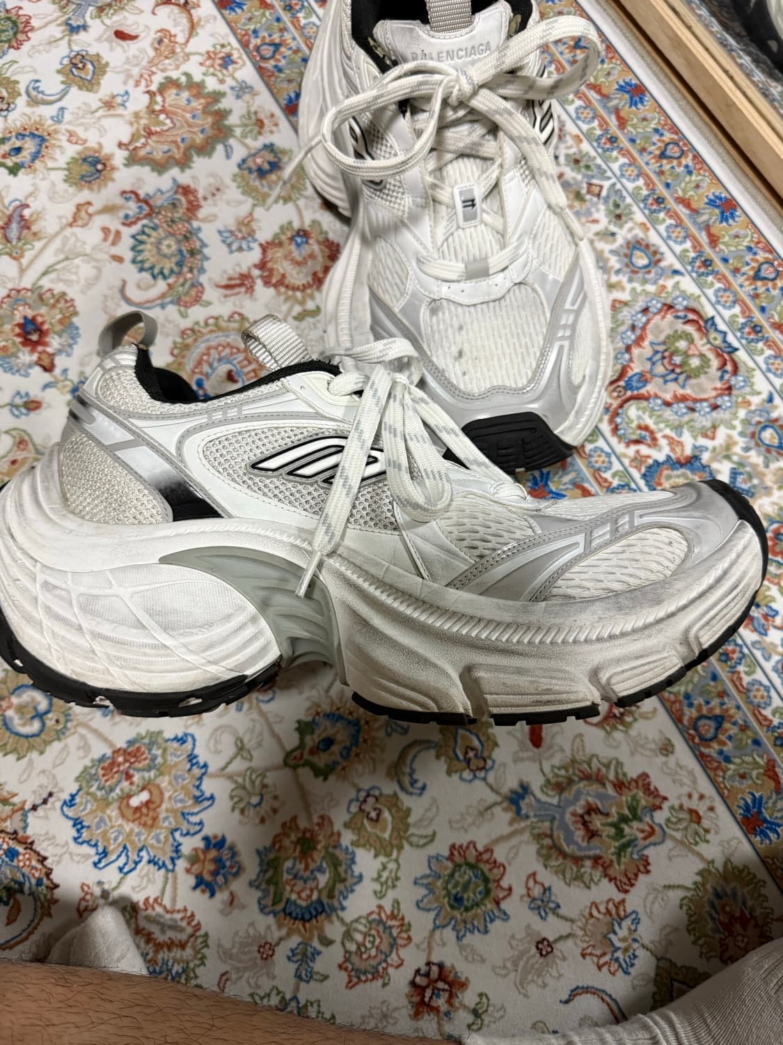 발렌시아가 10xl44 상품이미지4