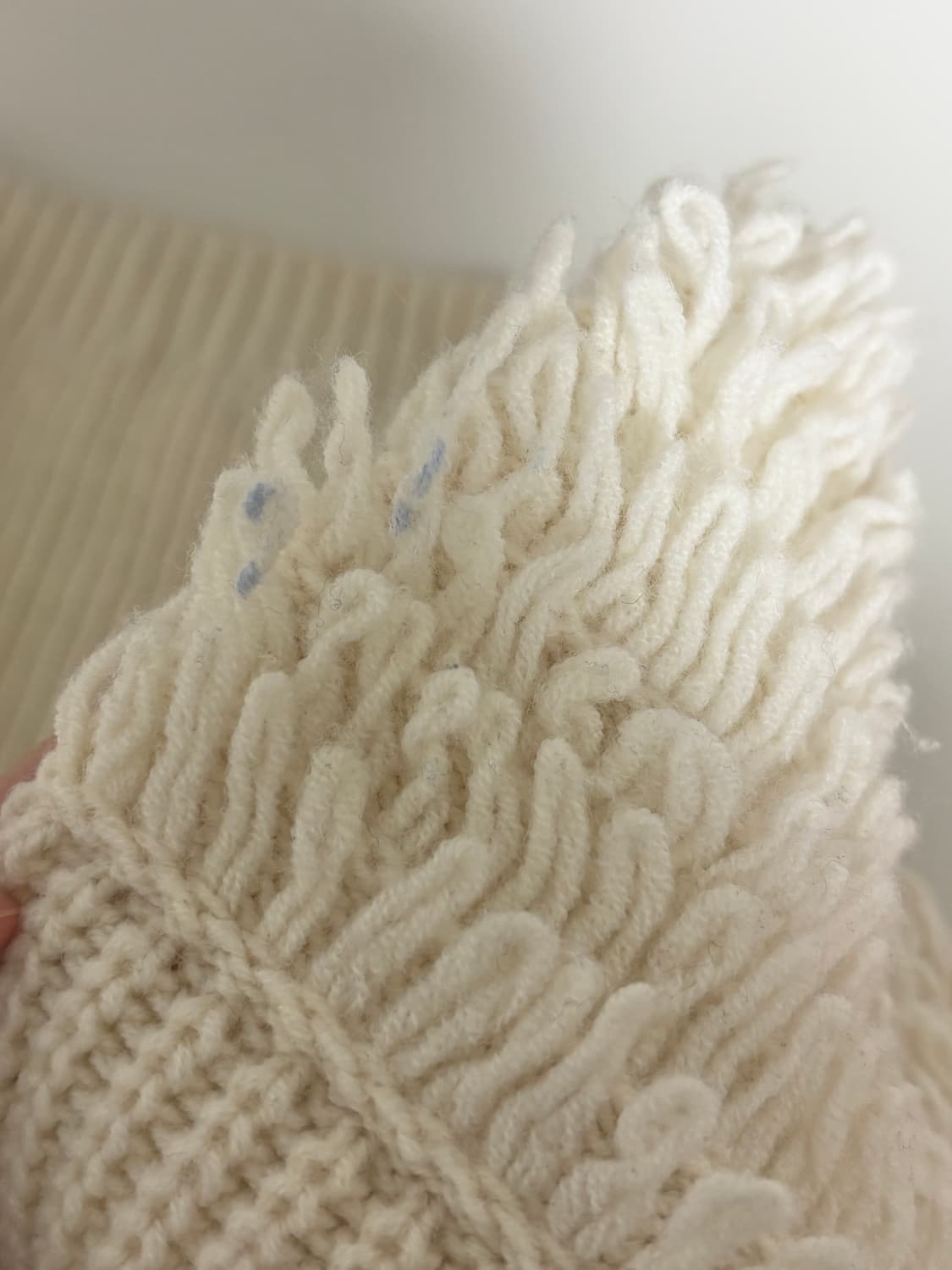 테슬 소매 짜임 니트 아이보리 상품이미지5