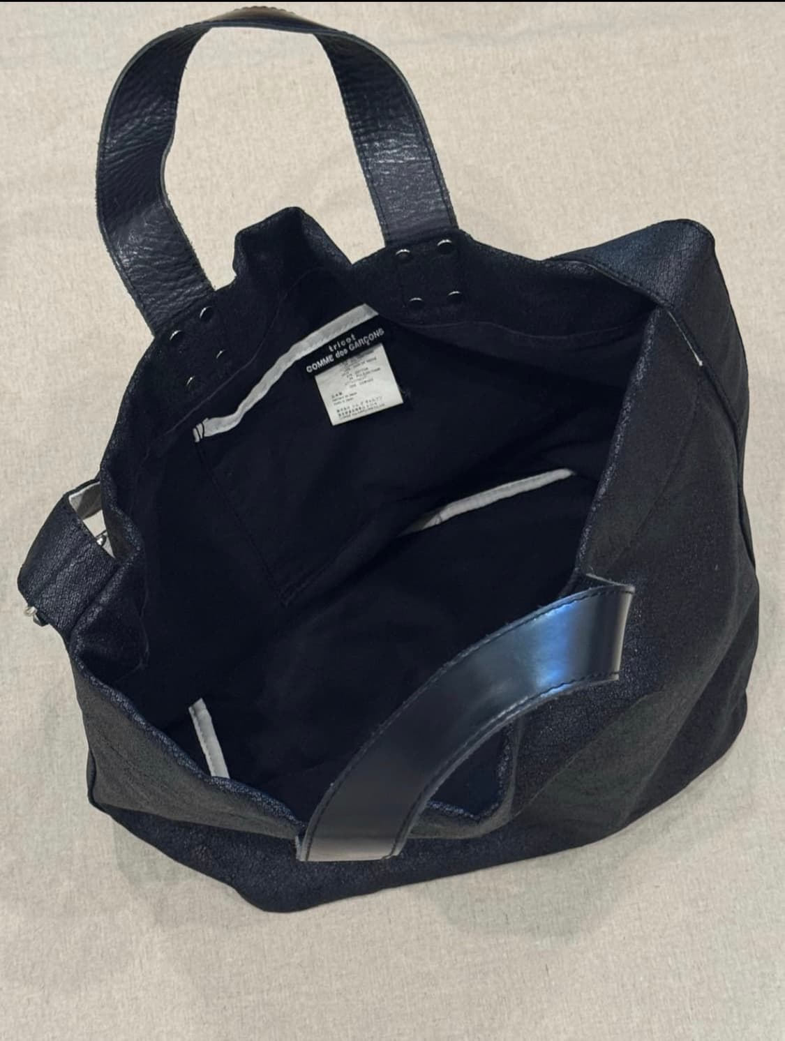 꼼데가르송 크랙 코티드 토트백 상품이미지8