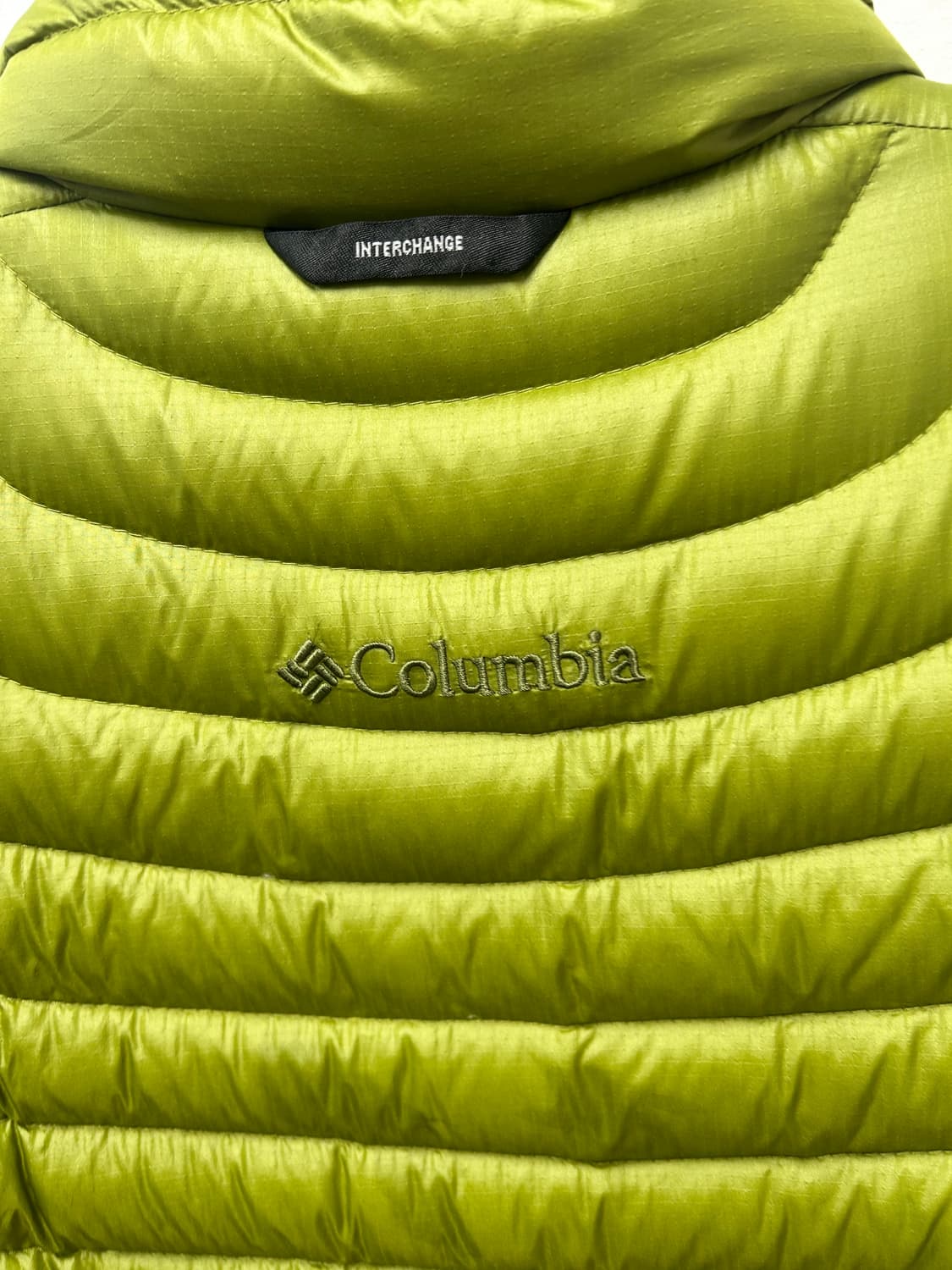 컬럼비아 옴니히트 구스다운 경량 패딩 상품이미지8