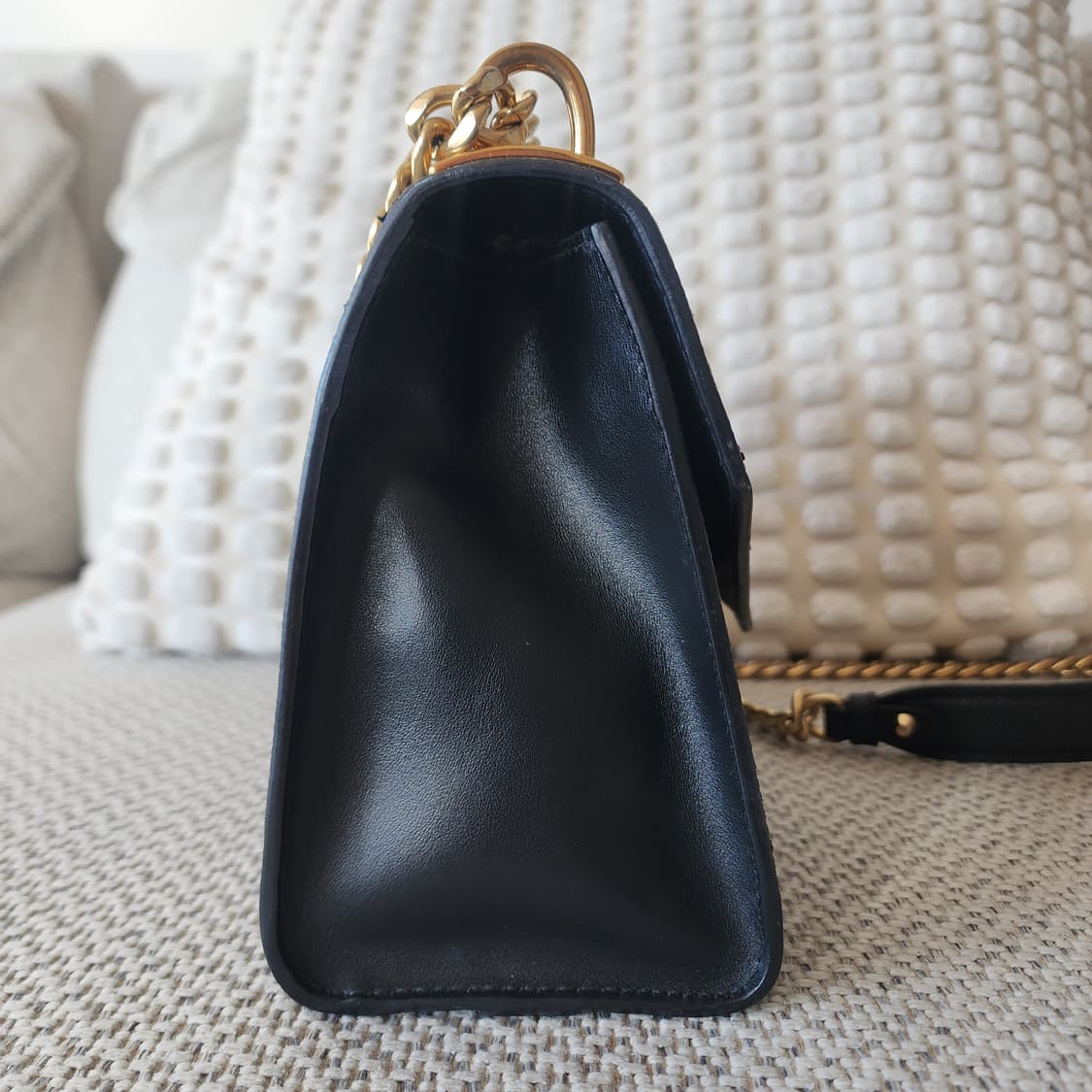 상태최상 프라다 모노크롬 사피아노 레더 체인 숄더백 1BD127 상품이미지5