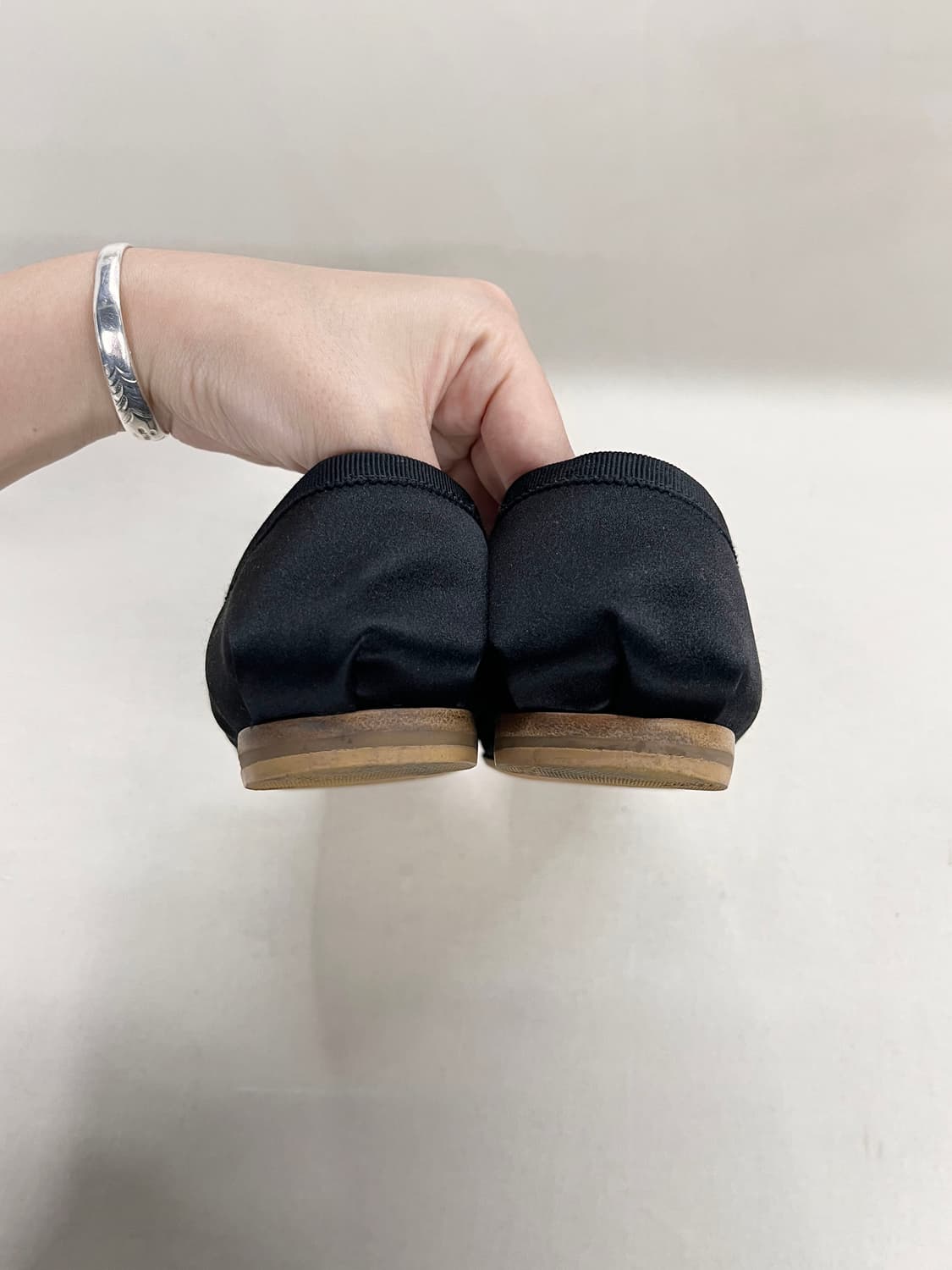 미우미우 새틴 발레리나 슈즈 235 상품이미지7