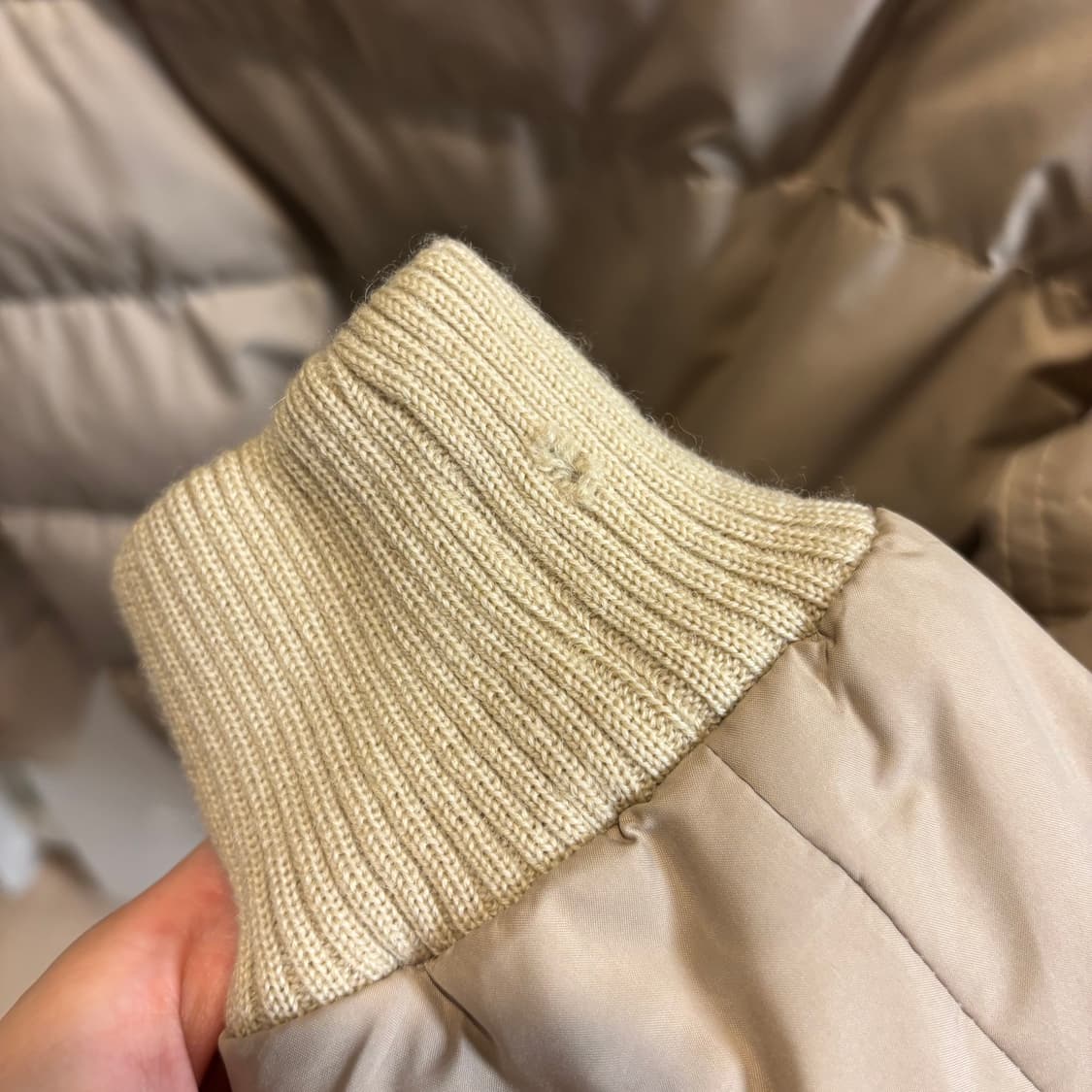 Theory 띠어리 럭스 베이지 구스 숏패딩 상품이미지10