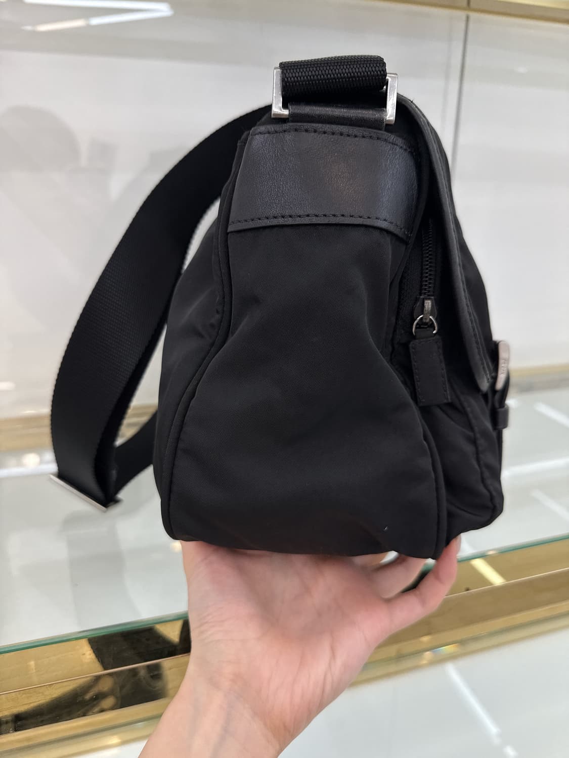 프라다 더블 메신저백 정품 (급처 후 판매 안되면 글 내림) 상품이미지4