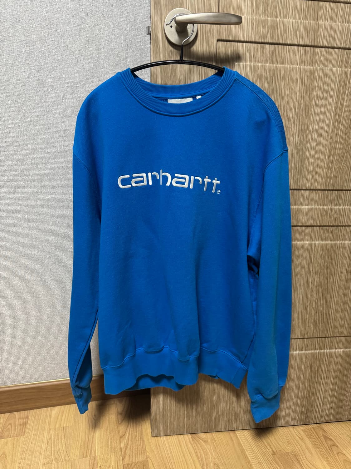 칼하트윕 맨투맨 상품이미지1