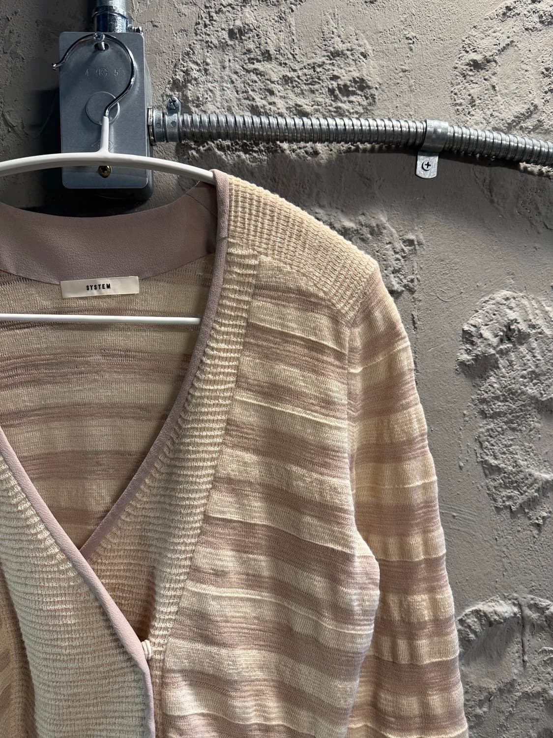 90 시스템 SYSTEM 크롭 니트 가디건 베이지 핑크 상품이미지3