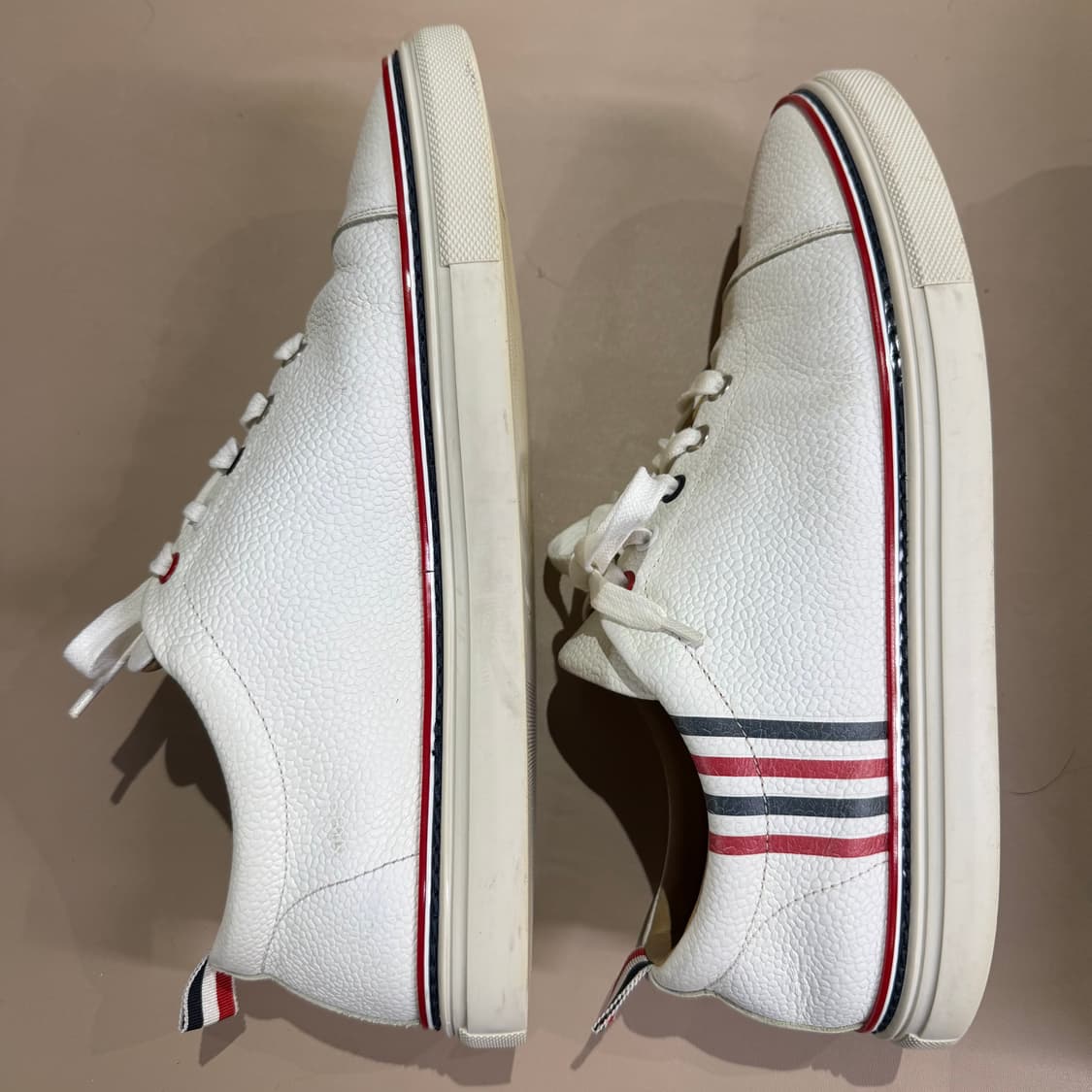 톰브라운 가죽 스니커즈 상품이미지2