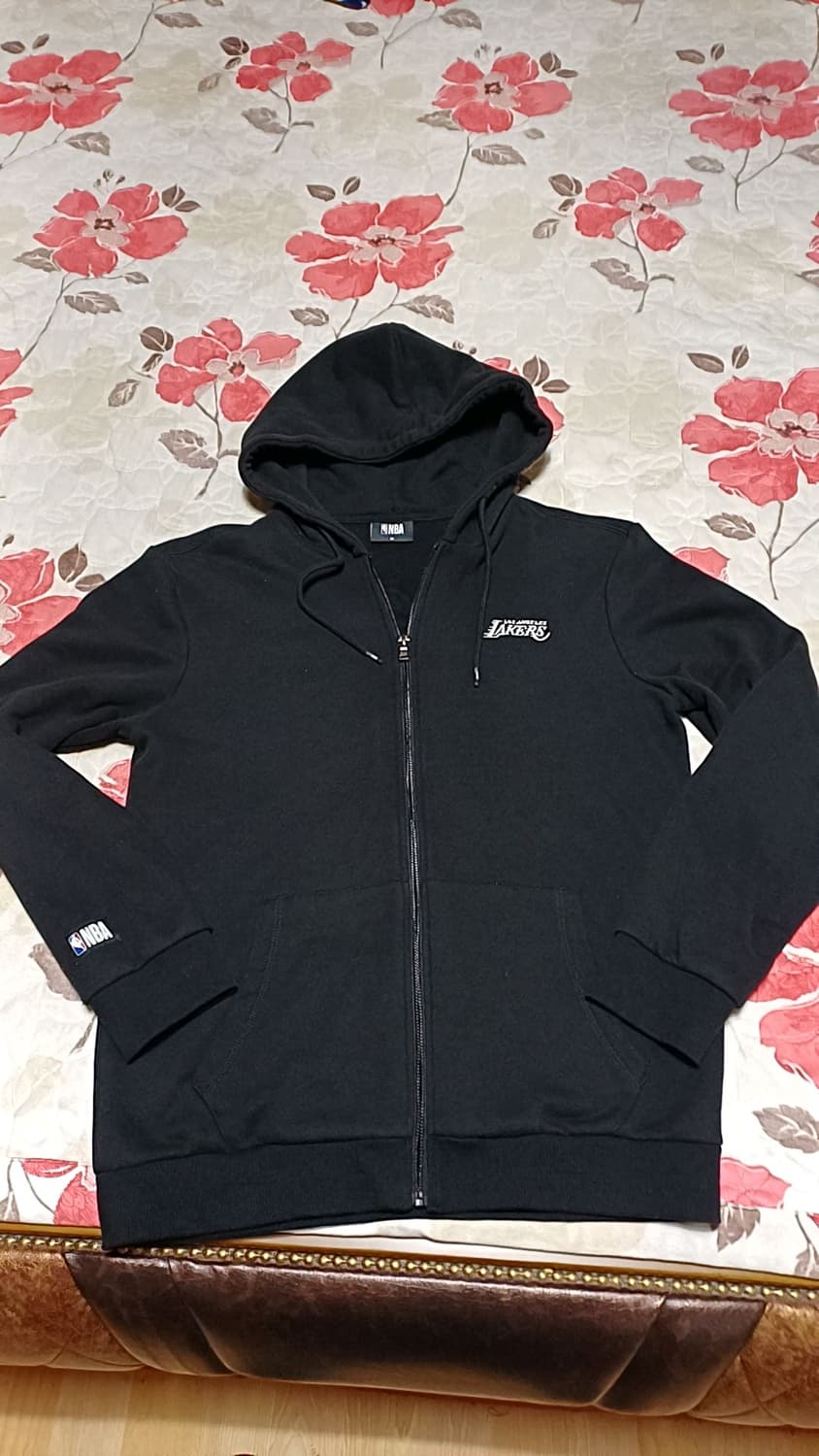 NBA LA레이커스 기모후드집업 실측100 가슴55 기장71 상품이미지1