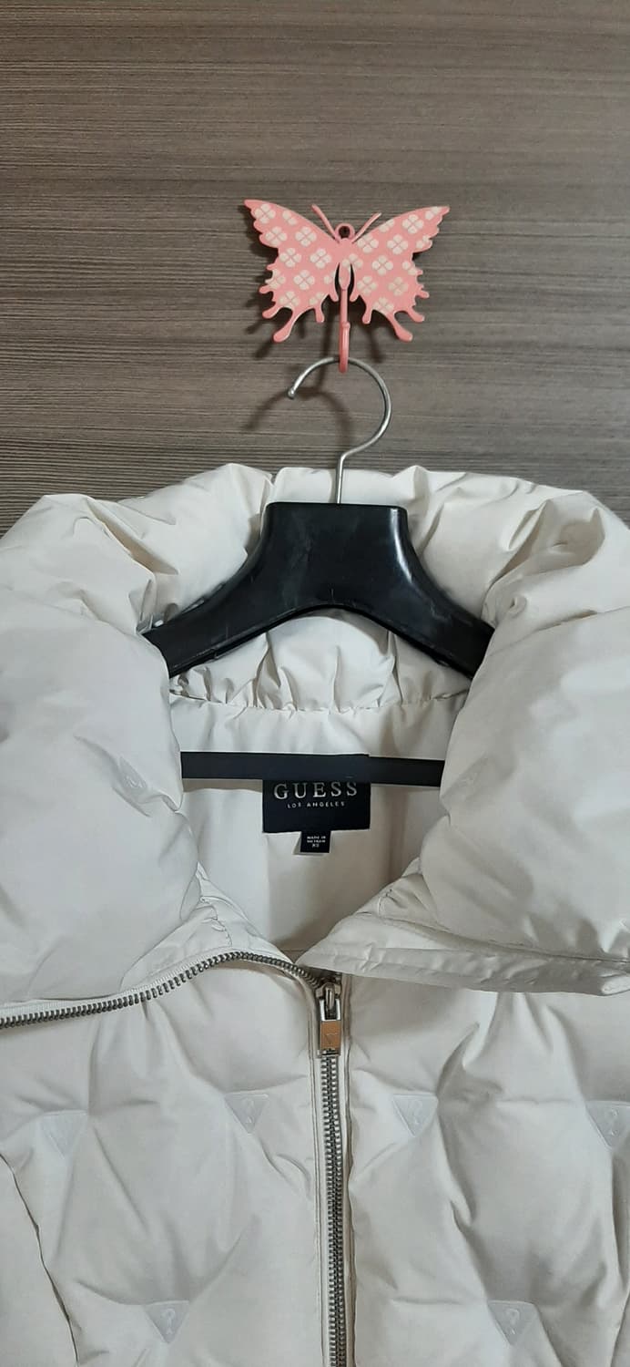 게스 화이트 패딩 상태굿  상품이미지3