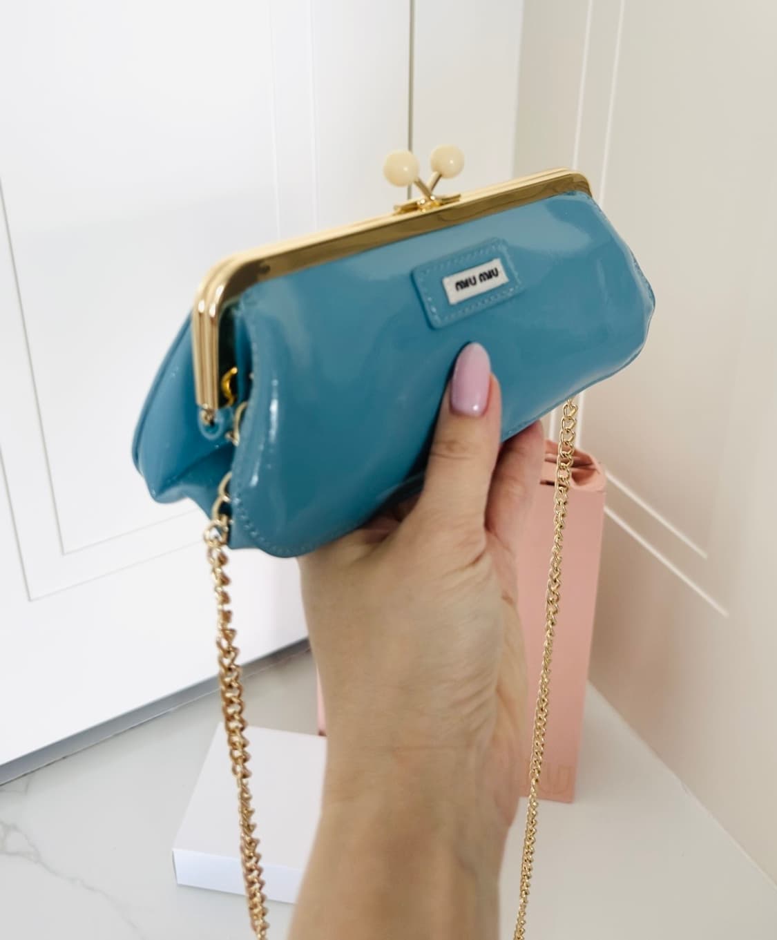 미우미우 체인 클러치백 상품이미지3