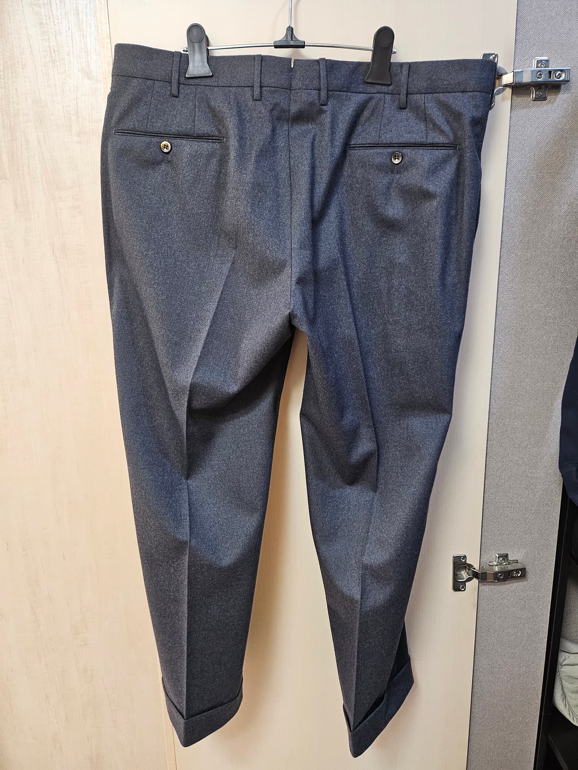 PT01 남성 슬림핏 스트레치 팬츠 차콜그레이 54 상품이미지4