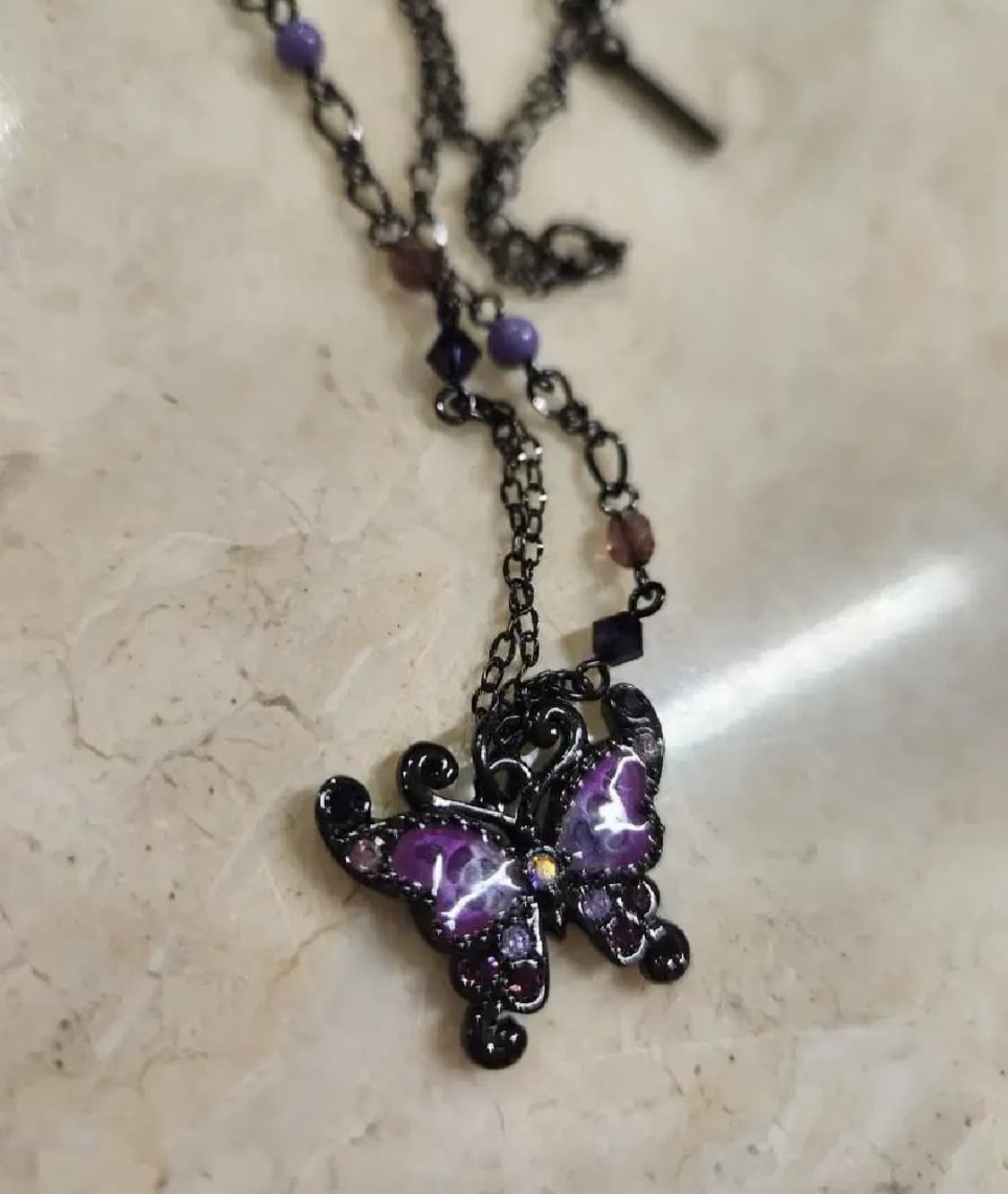 안나수이 아나수이 블랙 퍼플 나비 목걸이 상품이미지2