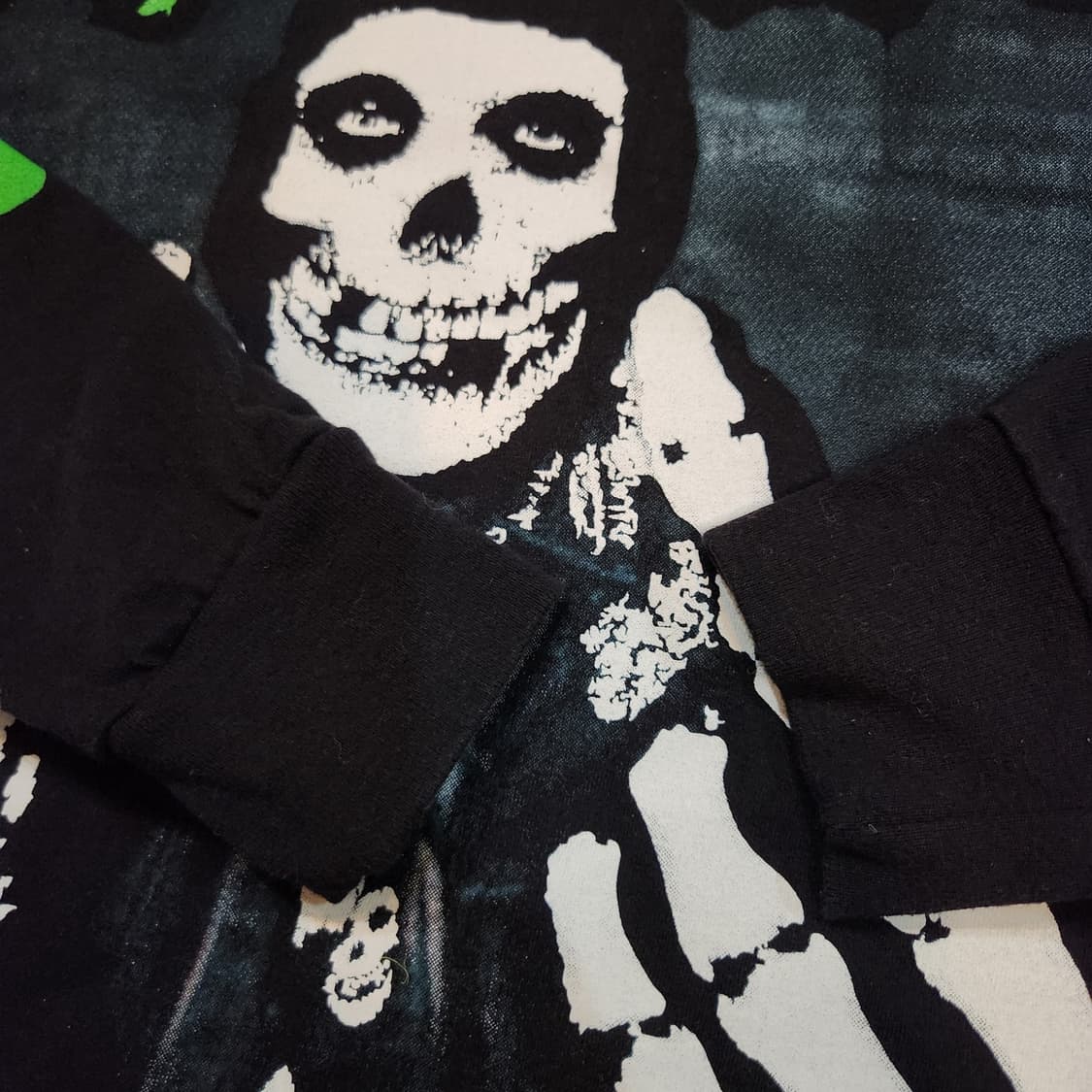 Misfits 90s USA anvil 미스피치 앤빌 롱슬리브 XL 상품이미지4