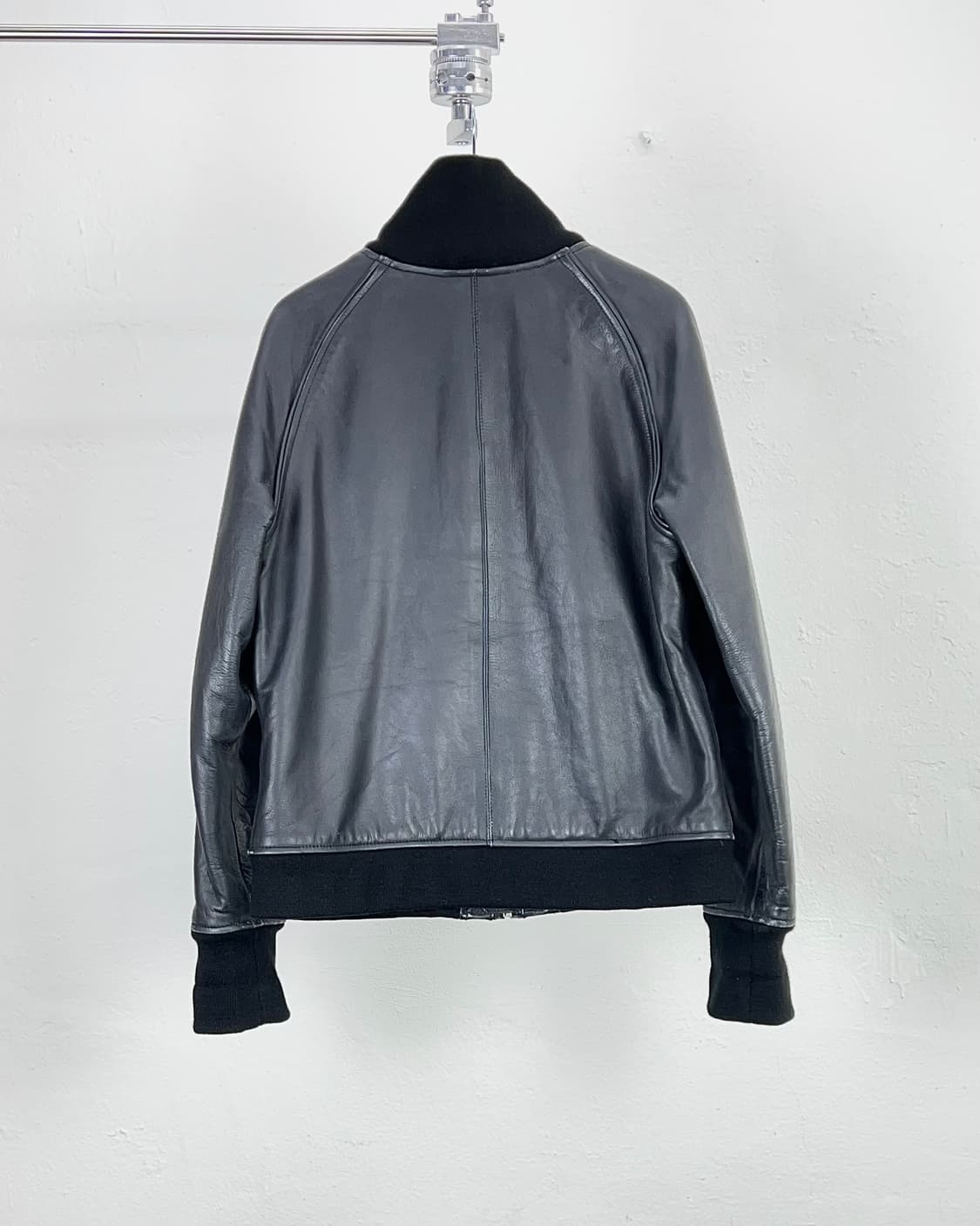 링고레더 블랙 기믹 지퍼 리얼 레더 바시티 자켓 상품이미지6