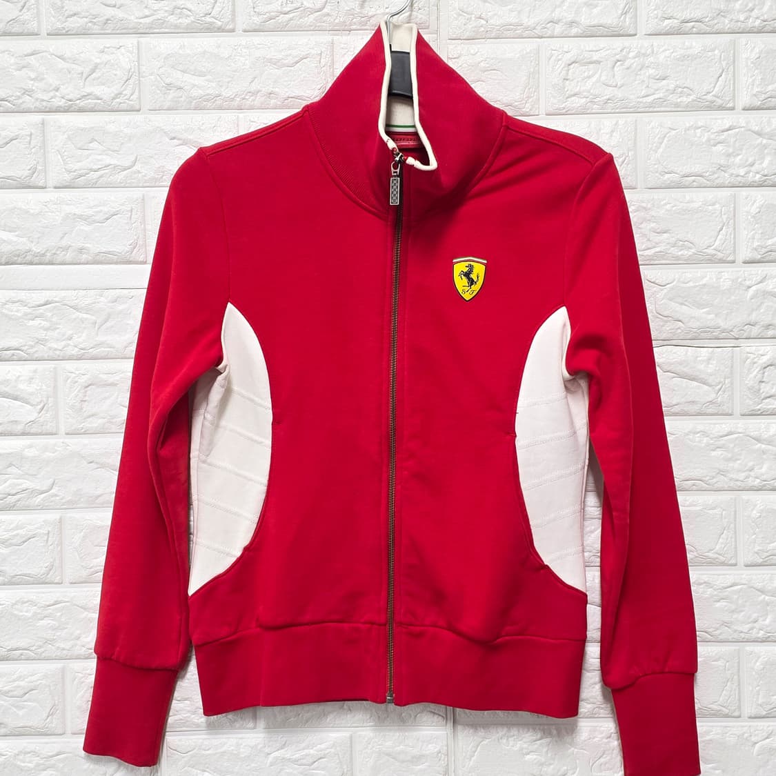 택포// 페라리 트랙 자켓 M 상품이미지1