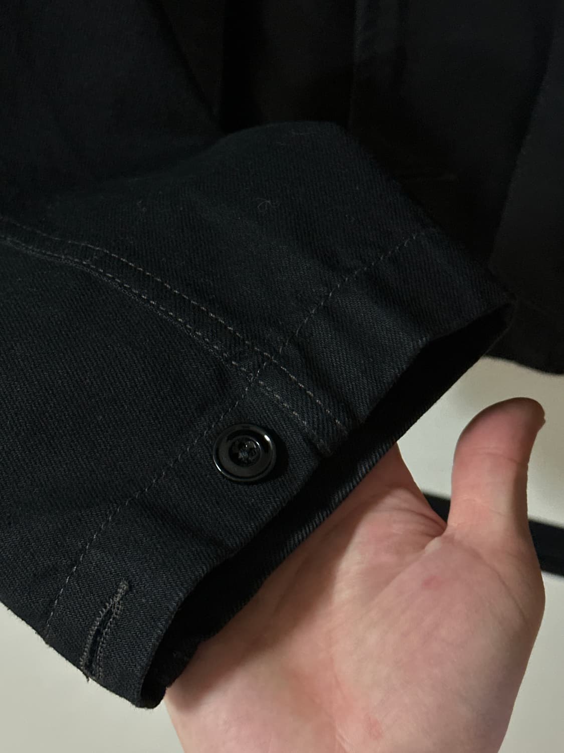 르메르 박시쟈켓 블랙 컬러 M 사이즈 판매합니다. 상품이미지7