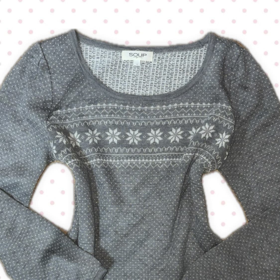 모리걸 그레이 눈꽃 도트 패턴 니트 탑 상의 상품이미지2