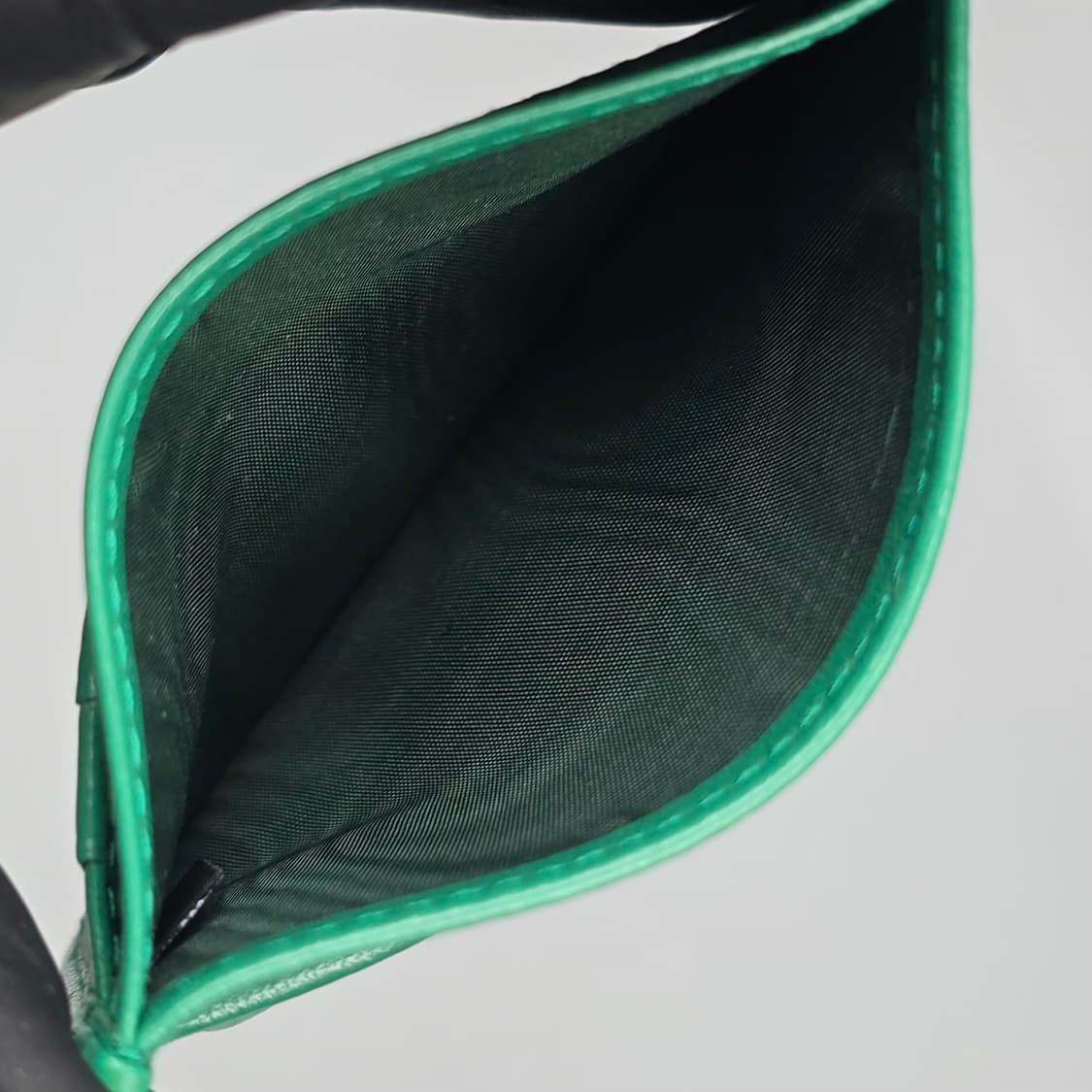 미우미우 마테라쎄 카드지갑 상품이미지8