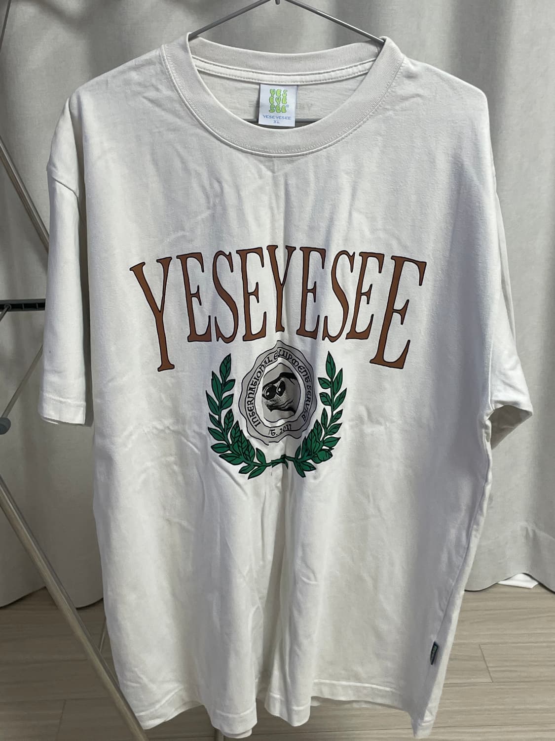[XL] 예스아이씨 YESEYESEE 반팔 티셔츠 상품이미지1