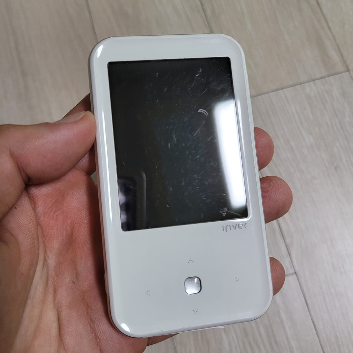 아이리버 S100 dmb 4기가 mp3  상품이미지1