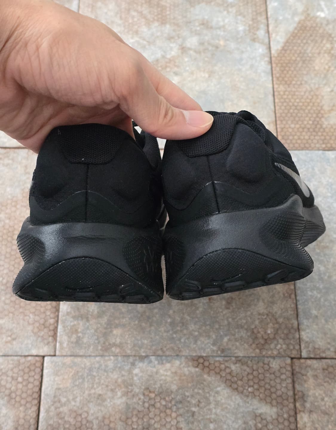 (250)나이키 레볼루션 7 블랙 상품이미지8