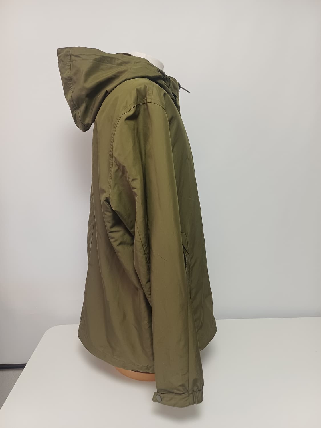 [급매/S급] 빈폴스포츠 정품 후드 바람막이 카키 (110/2XL) 상품이미지2